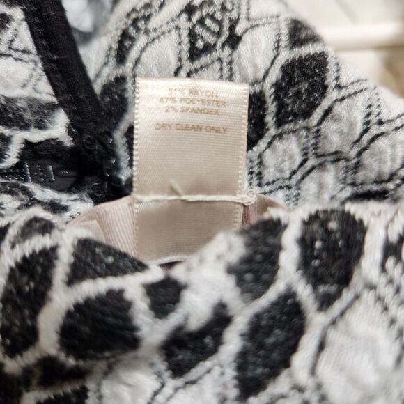 LOFT $70 Size 6 Sleeveless Black White Honey Comb Rayon Blend Sweater Dress - Picture 9 of 11